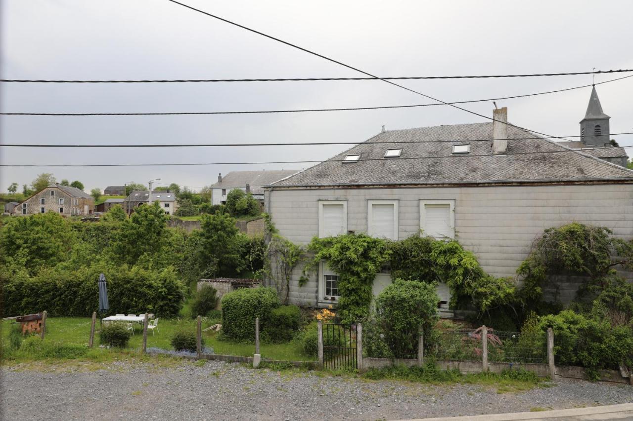 Gite De La Lavandiere A Ucimont Exterior foto